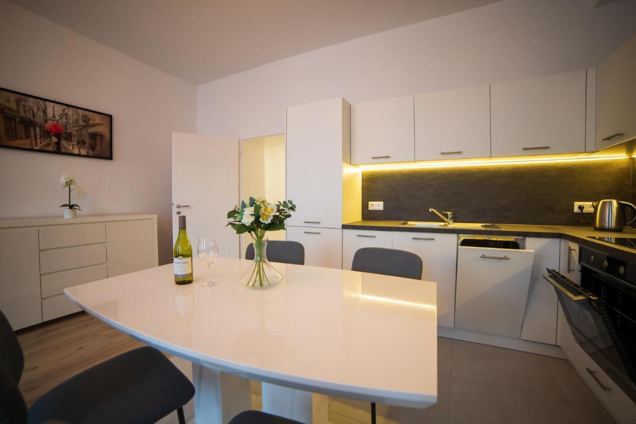 Top Class Apartments In Carlsbad Karlovy Vary Exteriér fotografie